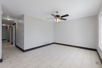 2729 E 95th N in Idaho Falls, ID - Building Photo - Building Photo