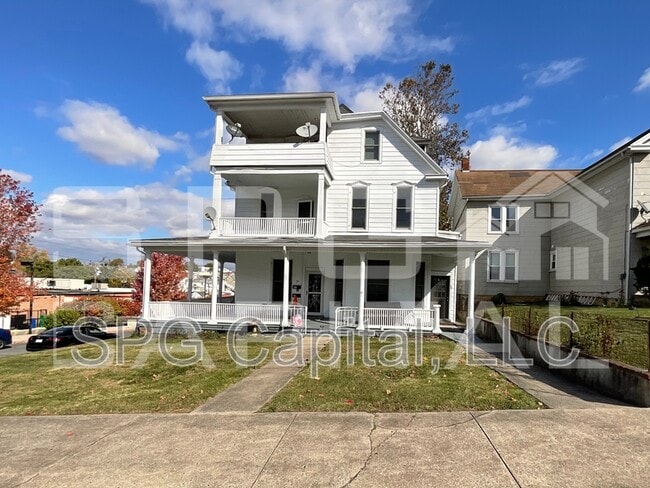 property at 31 W 3rd St