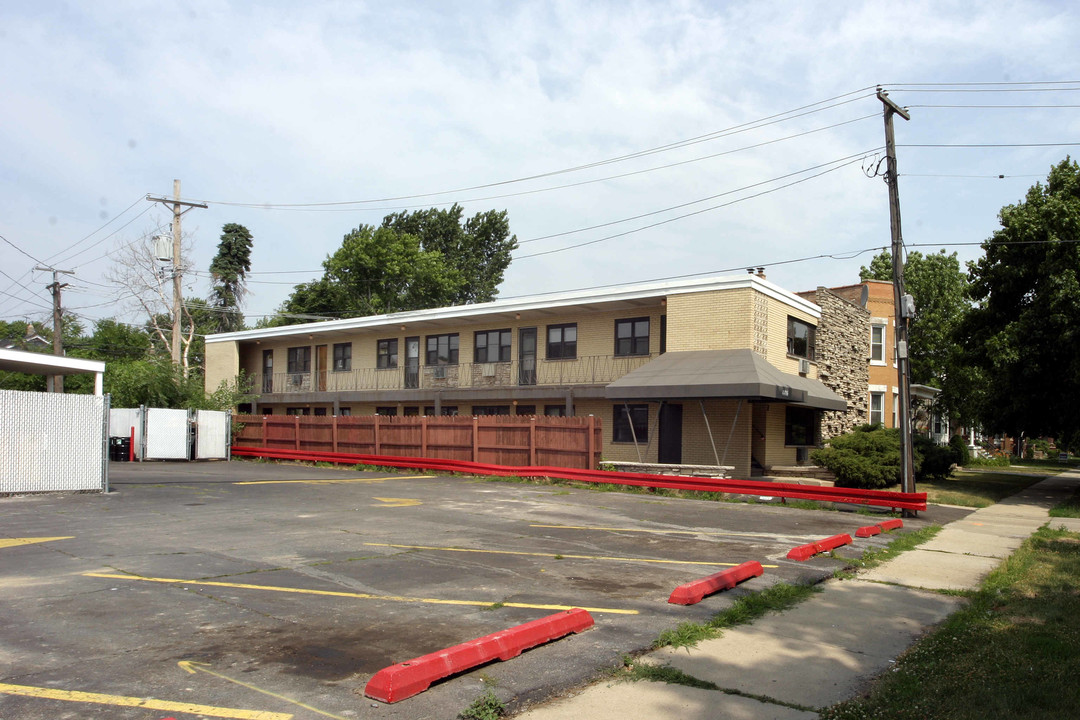 4416 N Kostner Ave in Chicago, IL - Building Photo