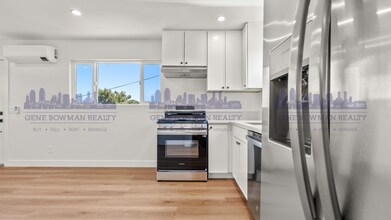 5110 Constitution Rd in San Diego, CA - Building Photo - Building Photo