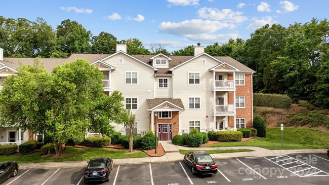 9867 Hyde Glen Ct in Charlotte, NC - Building Photo - Building Photo