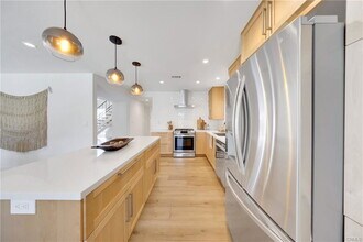 421 Larry Ln in Placentia, CA - Building Photo - Building Photo