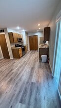 990 Highline Dr in East Wenatchee, WA - Building Photo - Building Photo