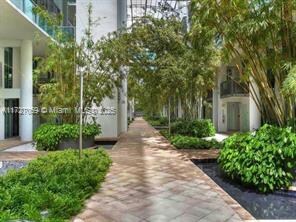 6000 Collins Ave, Unit # 334 in Miami Beach, FL - Building Photo - Building Photo