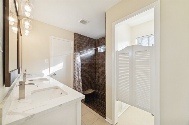 property at 2319 Wallingford Dr