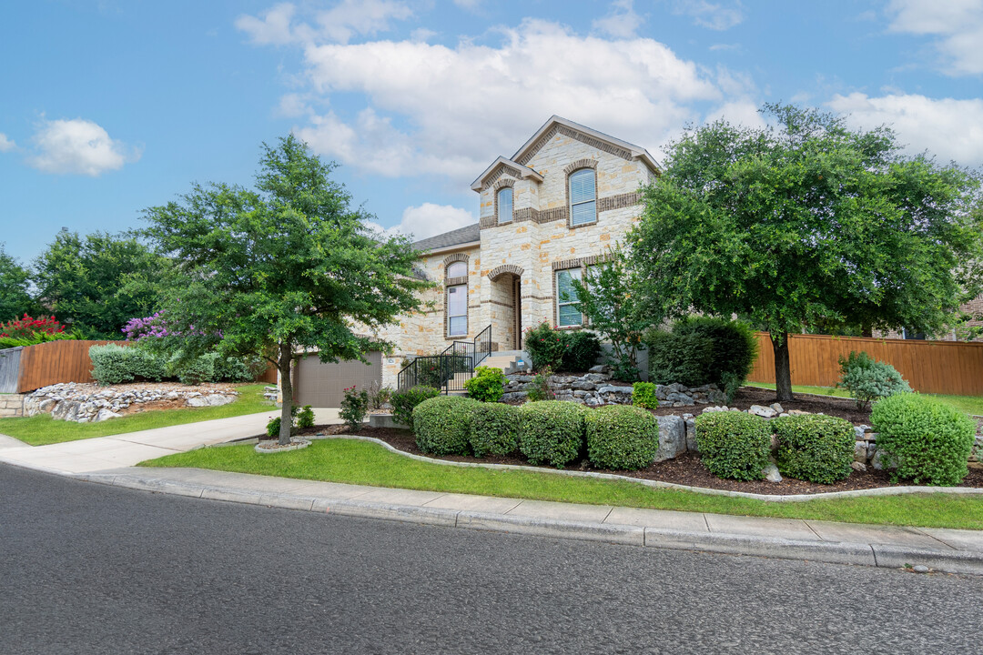 3226 Highline Trl in San Antonio, TX - Building Photo