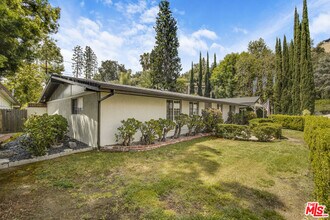 4730 Cerrillos Dr in Los Angeles, CA - Building Photo - Building Photo