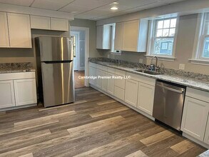 2232 Mystic Valley Pky, Unit 2 in Medford, MA - Building Photo - Building Photo