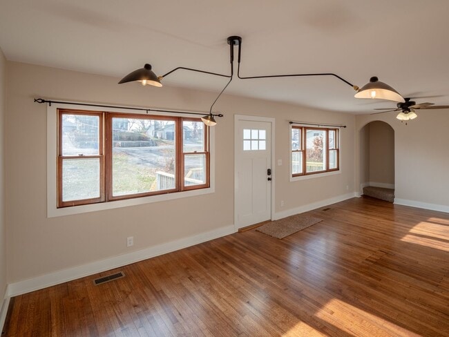 property at 3130 Westwood Dr NW