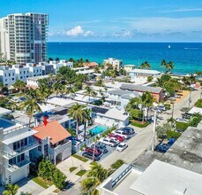 351 Desoto St in Hollywood, FL - Building Photo - Building Photo