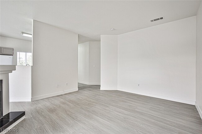 property at 5525 W Flamingo Rd