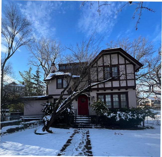 property at 4928 Troostwood Rd