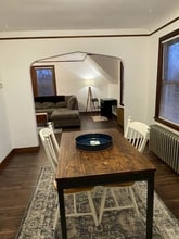 25 Delos St W in St. Paul, MN - Building Photo - Building Photo