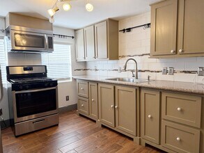 2405 Sunset Blvd in Houston, TX - Building Photo - Building Photo