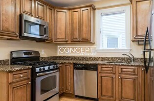 166 Boylston St in Boston, MA - Building Photo