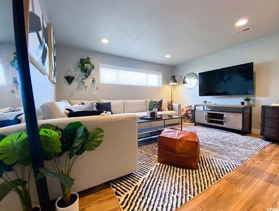 721 Rosewood Ln in Layton, UT - Building Photo - Building Photo