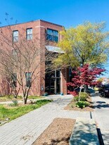 300 -2A-32A Mason Ave in Cape Charles, VA - Building Photo