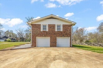 9121 Potomac Dr in Chattanooga, TN - Building Photo - Building Photo