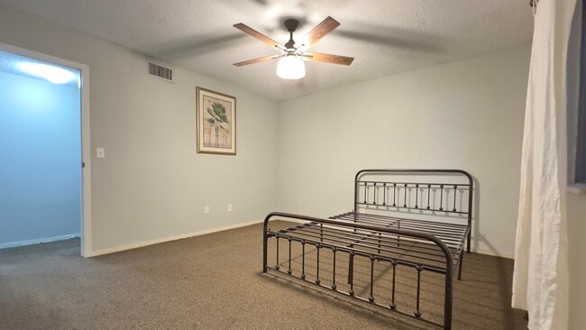 property at 6519 W Newberry Rd