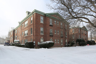 1011 University Ave Apartments