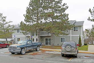 Yale Apartments in Yale, MI - Building Photo - Building Photo