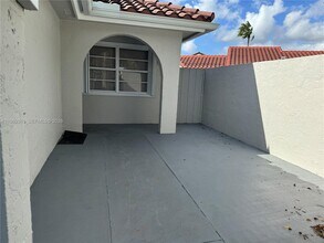 17340 NW 63rd Ave in Hialeah, FL - Building Photo - Building Photo