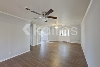 2415 6th Ave in Canyon, TX - Building Photo - Building Photo