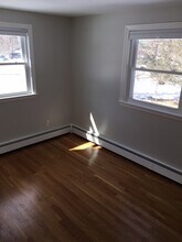 100 Ward St in Hingham, MA - Building Photo - Building Photo