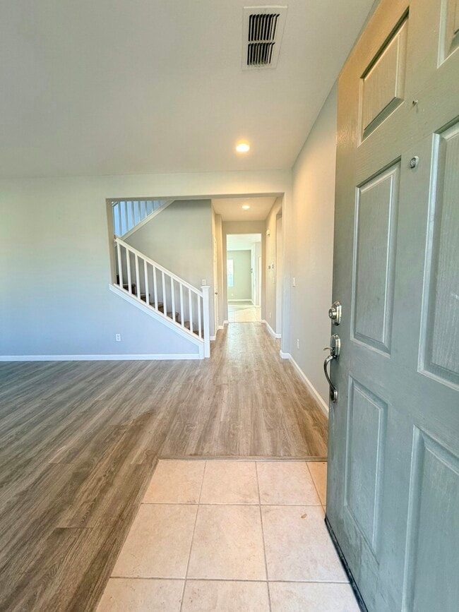 4375 Tropaz Ln in Tracy, CA - Building Photo - Building Photo