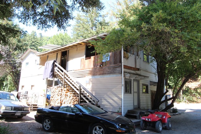 14120-14150 Old Cazadero Rd in Guerneville, CA - Building Photo - Building Photo