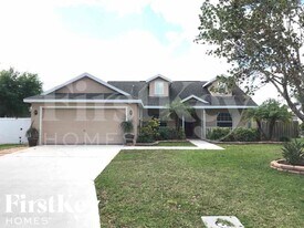 11764 Shirburn Cir in Parrish, FL - Building Photo