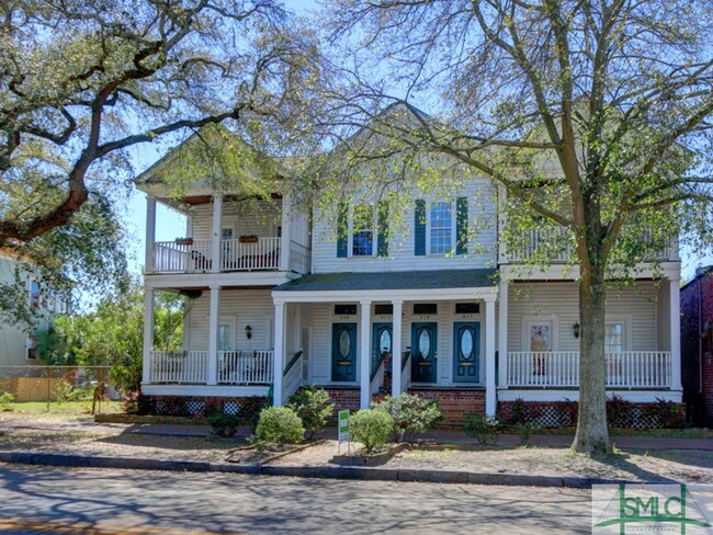 property at 317 W Gwinnett St