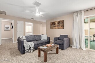 4582 E Jadeite Dr in San Tan Valley, AZ - Building Photo - Building Photo