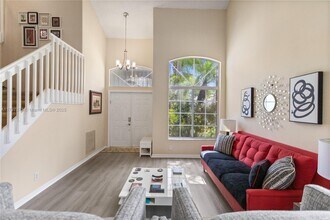 513 NW 46th Ave in Deerfield Beach, FL - Building Photo - Building Photo