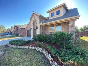 7639 Red Stag St in Arlington, TX - Building Photo - Building Photo