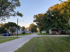 202 S Bess Ave in Marissa, IL - Foto de edificio - Building Photo