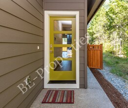 12907 193rd Ave E in Bonney Lake, WA - Building Photo - Building Photo