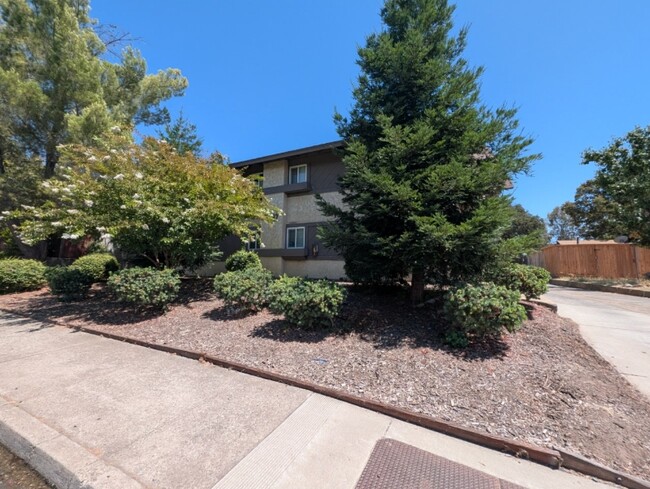 2999 Oro Dam Blvd E
