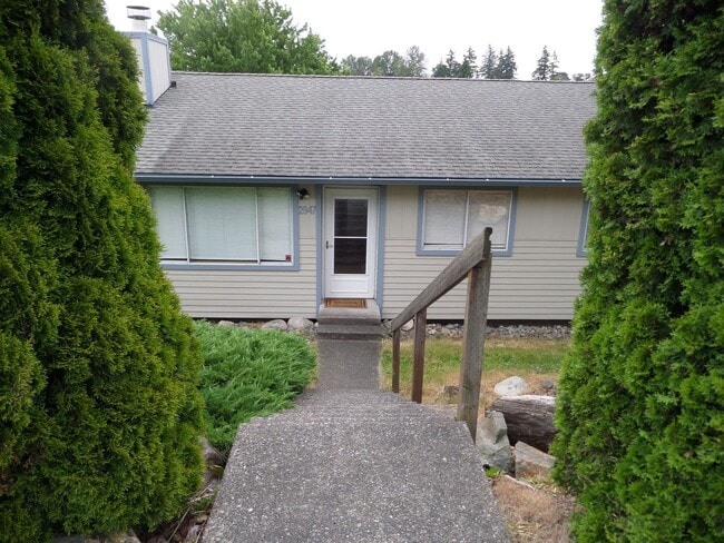 property at 2947 58th Ave NE