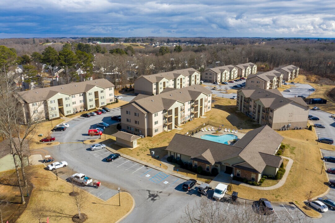Village at Mills Gap in Boiling Springs, SC - Foto de edificio