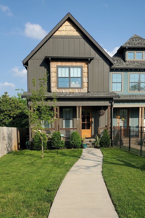 630B Annex Ave in Nashville, TN - Building Photo