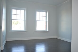 728 E Broadway in Boston, MA - Building Photo - Building Photo
