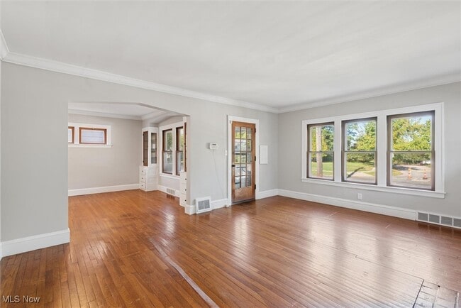 property at 3996 Bluestone Rd