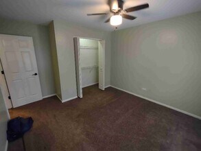 5103 Palm St in McHenry, IL - Building Photo - Building Photo