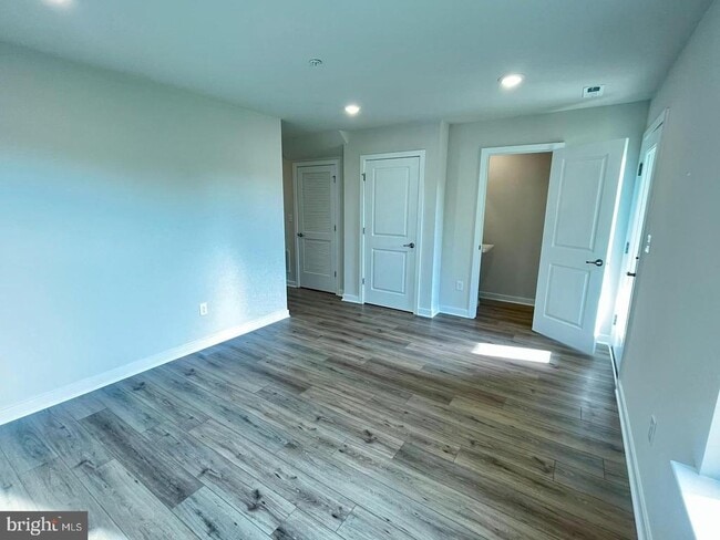 905 Magnolia Ln in Spring City, PA - Building Photo - Building Photo