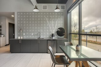 Waterview Crossing Apartments in Des Moines, WA - Building Photo - Building Photo