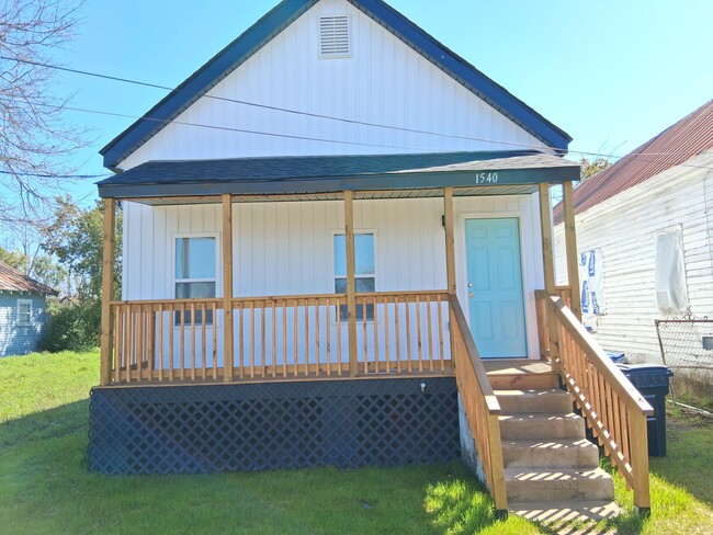 property at 1540 Mill St