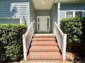 1810 Parkview Ave in Norfolk, VA - Building Photo - Building Photo