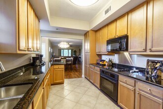 12055 Gandy Blvd N in St. Petersburg, FL - Building Photo - Building Photo