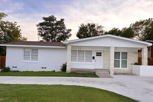 4117 S Marsalis Ave in Dallas, TX - Building Photo